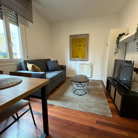 Lamiako Apartamento *